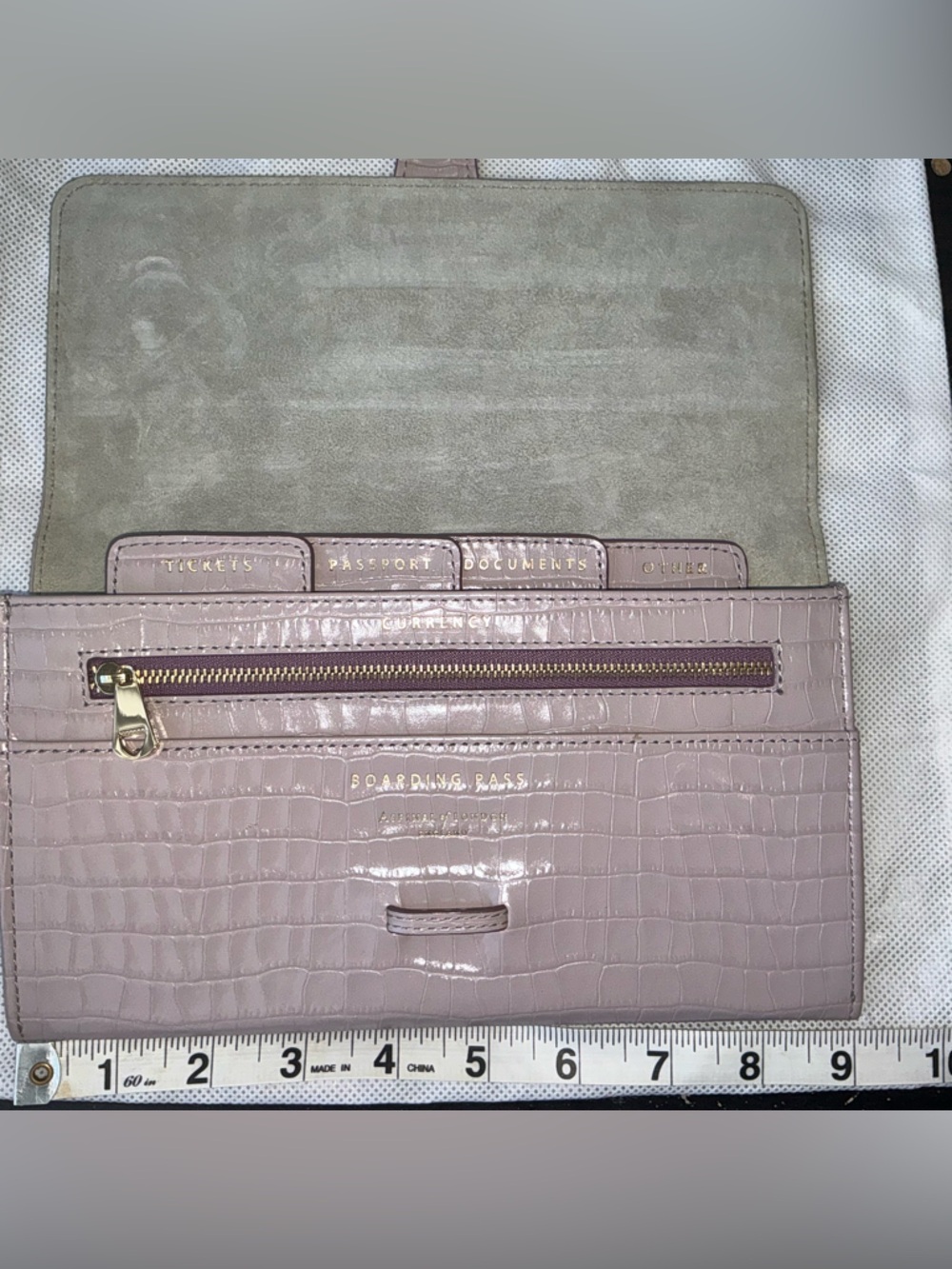 NWOT Aspinal Croc-Embossed Travel Wallet - Picture 8 of 11